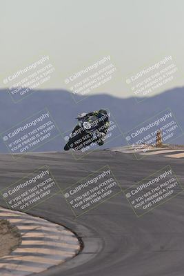 media/Sep-21-2025-Race Pace (Sun) [[98bf33ef95]]/Non Verified/1-Turns 9 and 10 (8am)/